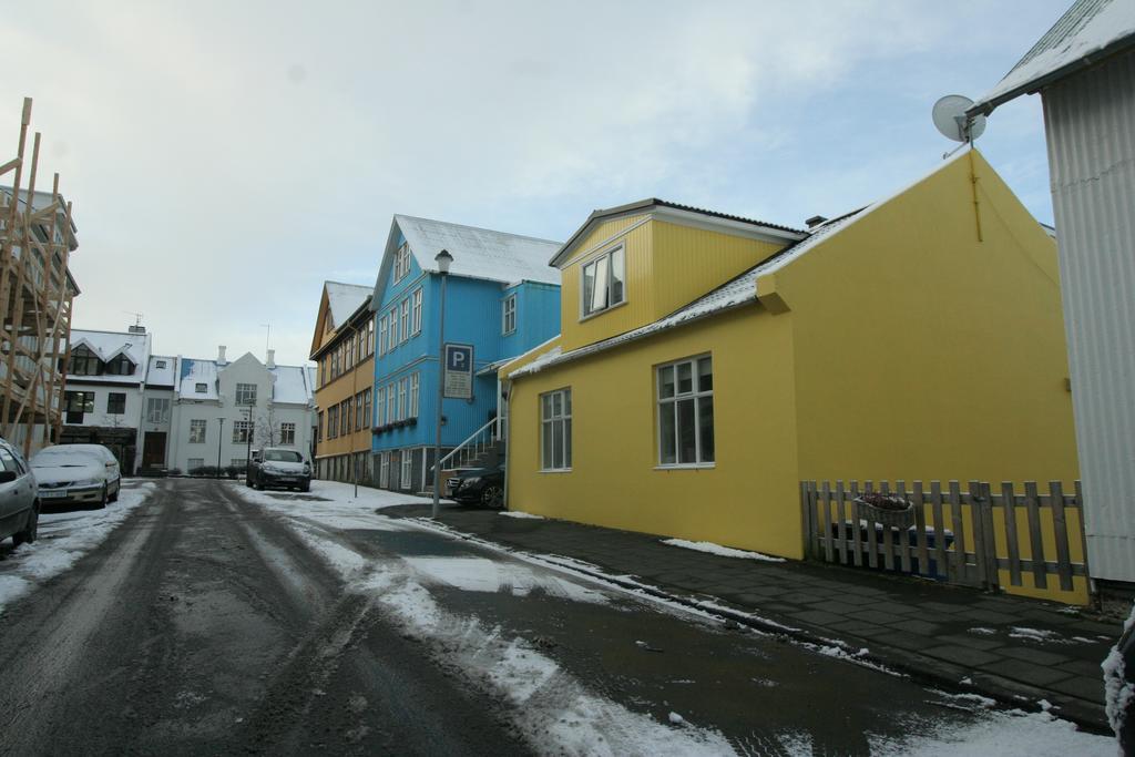 Our House Guesthouse Reykjavik Ngoại thất bức ảnh