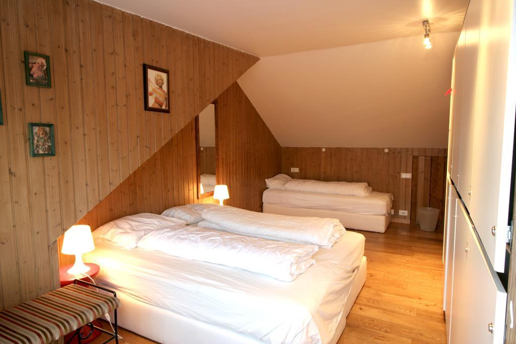 Our House Guesthouse Reykjavik Ngoại thất bức ảnh