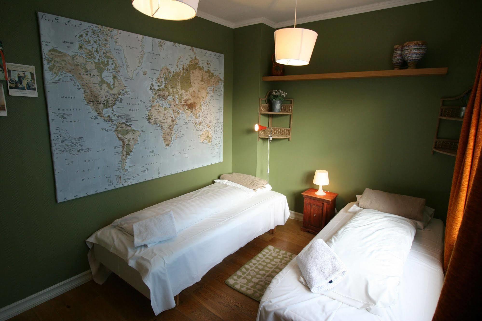 Our House Guesthouse Reykjavik Ngoại thất bức ảnh