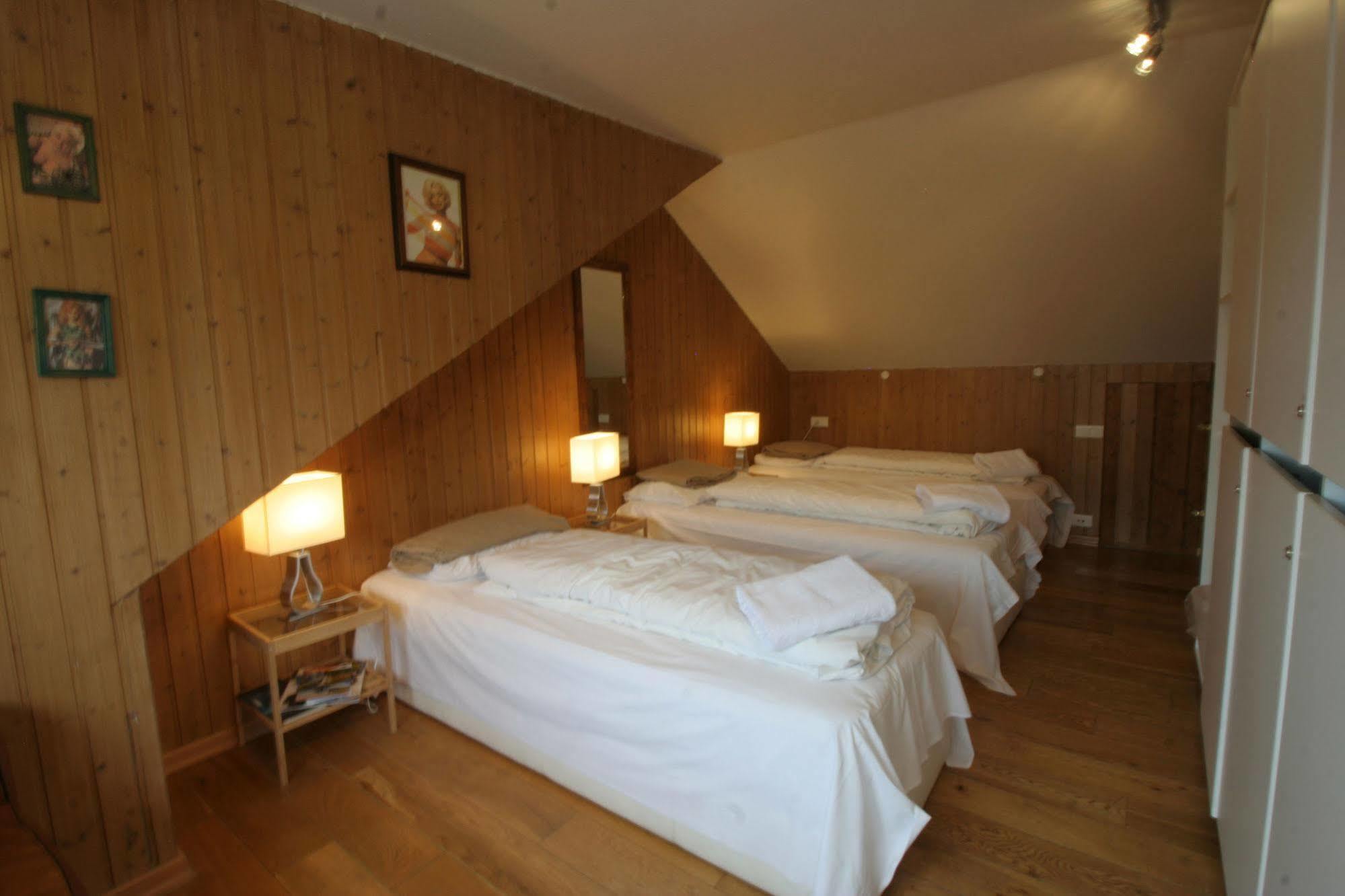 Our House Guesthouse Reykjavik Ngoại thất bức ảnh