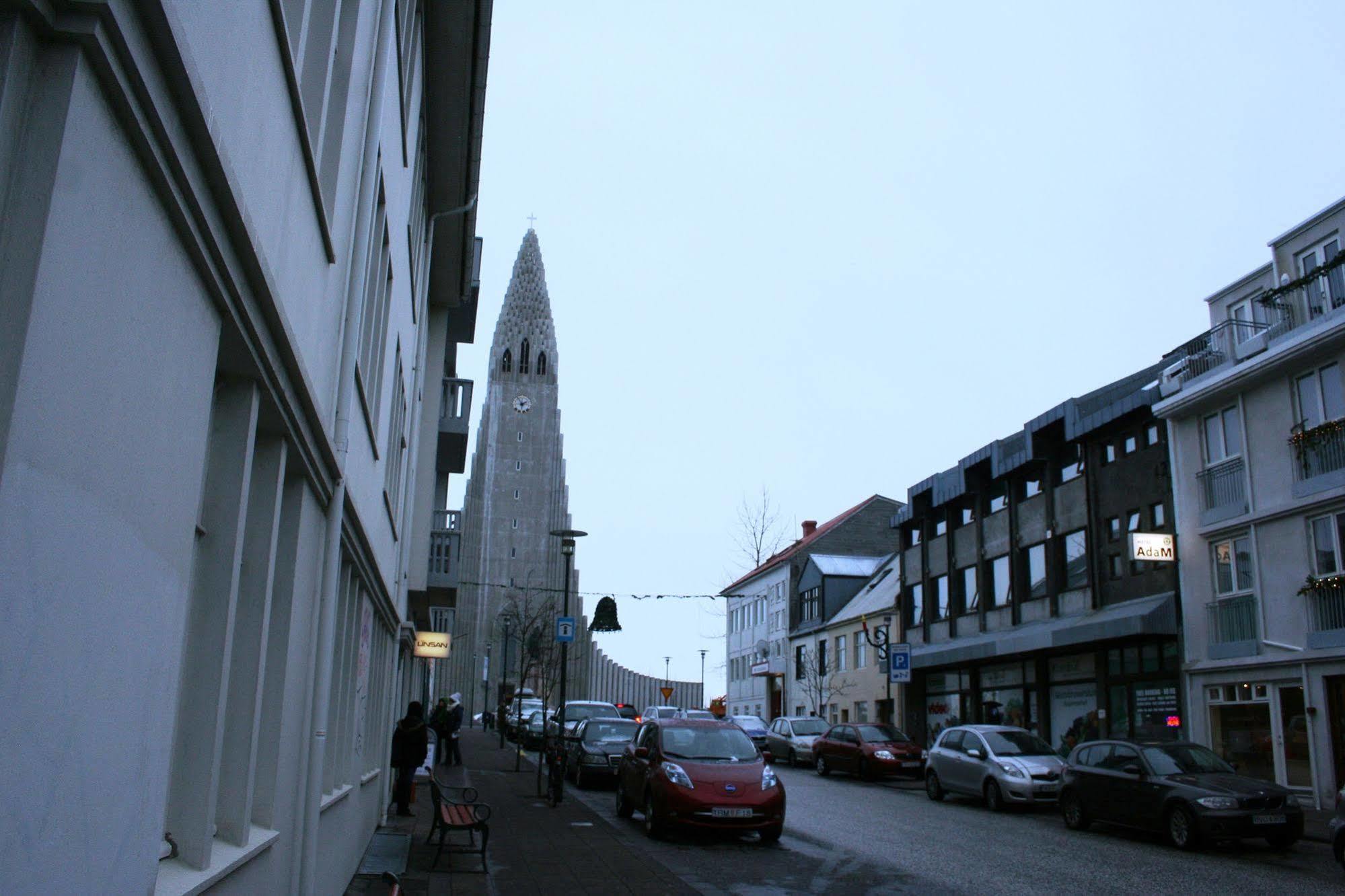 Our House Guesthouse Reykjavik Ngoại thất bức ảnh